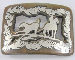 Piales En Lienzo Buckle